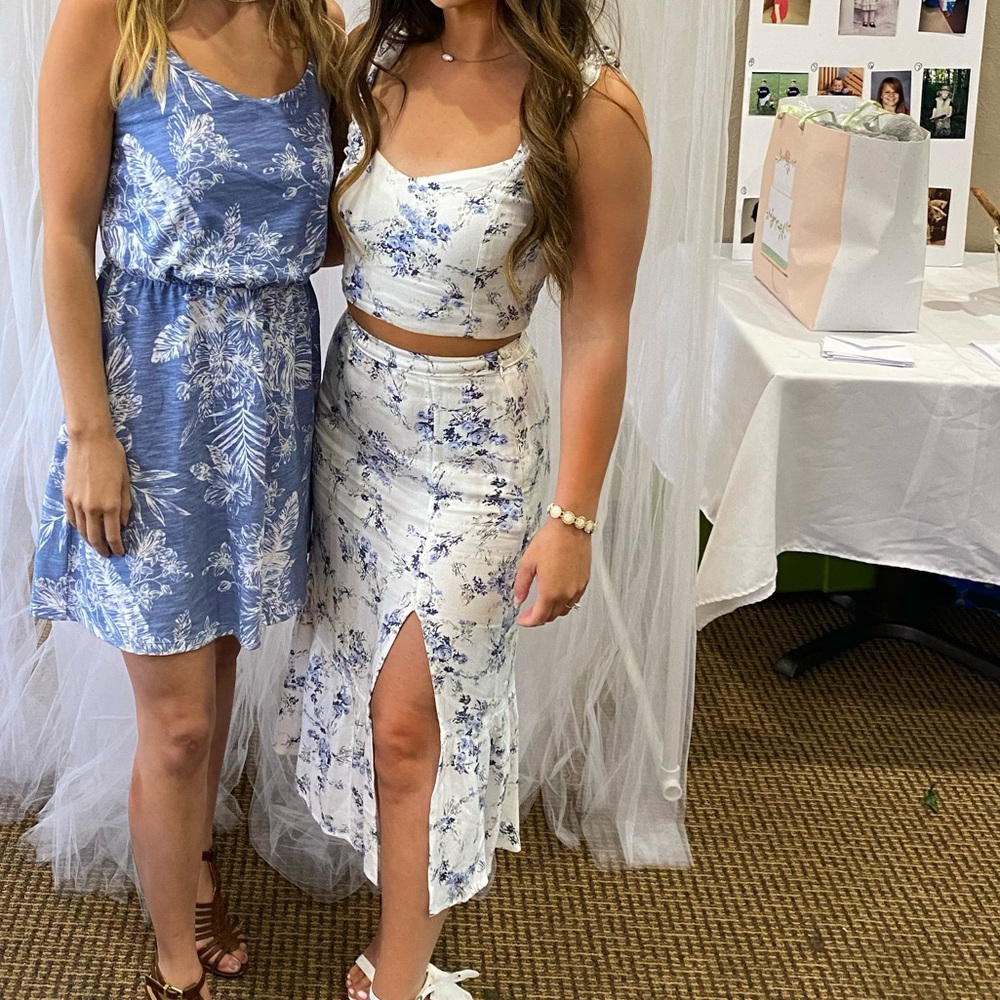 Two piece set